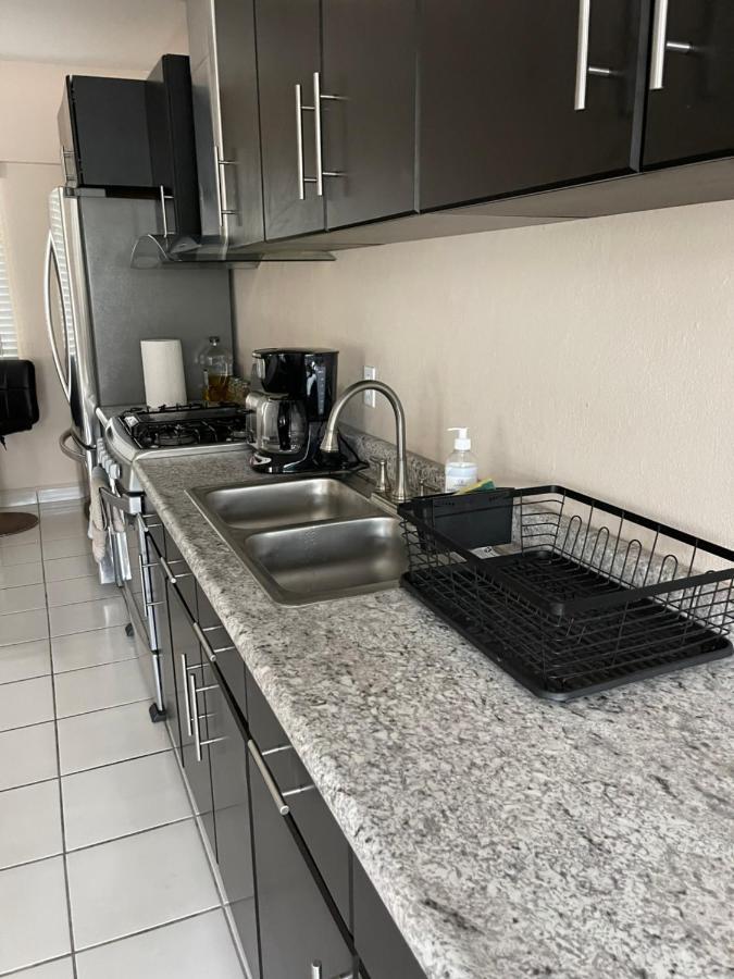 Otay Studio Great Patio Near Otay Crossing & Airport ティファナ エクステリア 写真